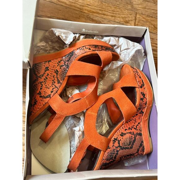 Bakers Snakeskin & Suede Wedge High Heel Open Toe Shoes Sz. 8 in Box Orange - Picture 10 of 16